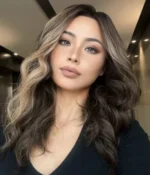 Stellaire Wavy Synthetic Lace Front Wig